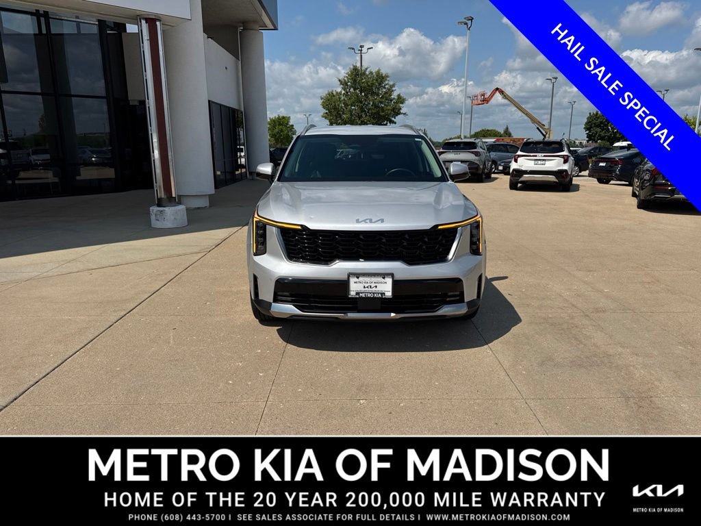 Used 2025 Kia Sorento EX FWD image 8