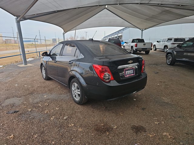 Used 2015 Chevrolet Sonic LT image 3