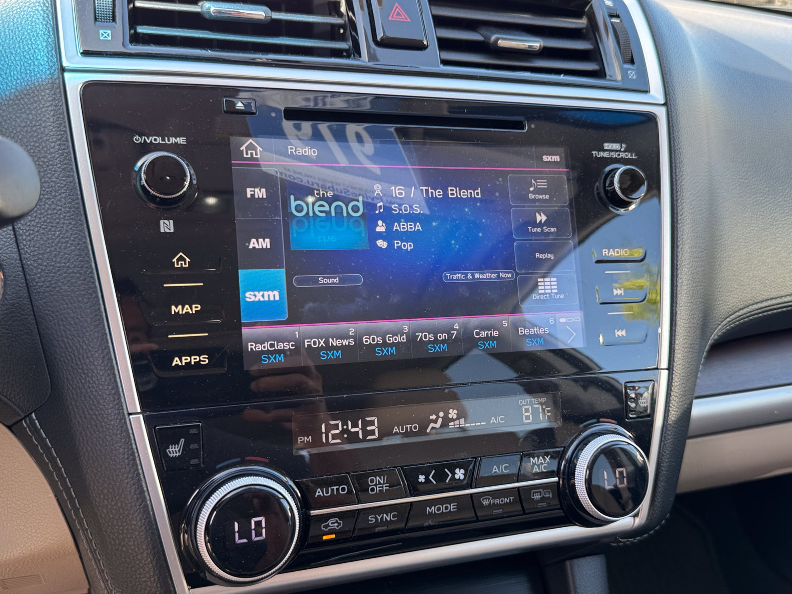Used 2019 Subaru Outback 3.6R Limited w/ Popular Package #2 AWD/4WD image 4