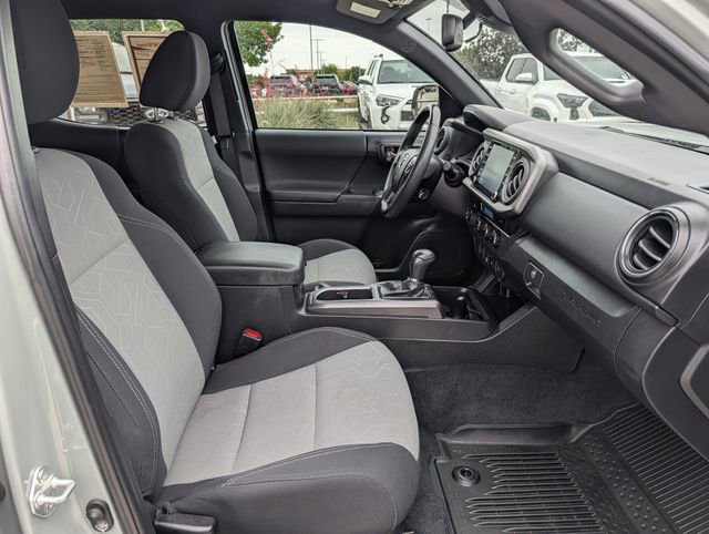 Certified 2023 Toyota Tacoma TRD Off-Road AWD/4WD image 29