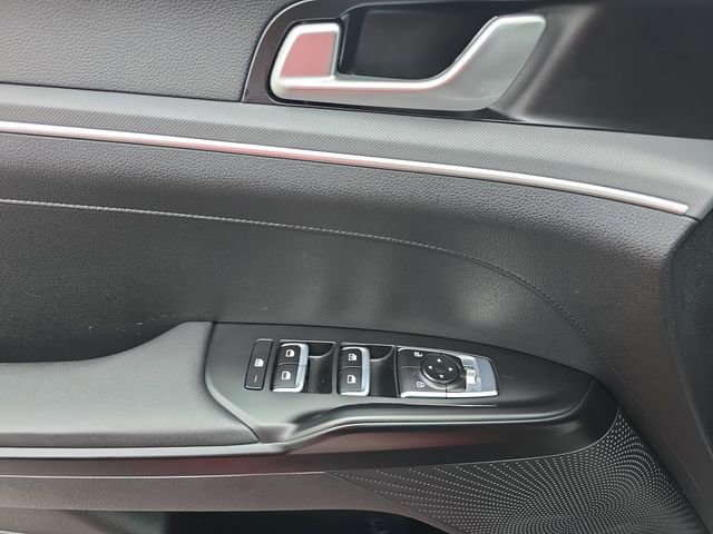 Used 2023 Kia K5 GT-Line image 34