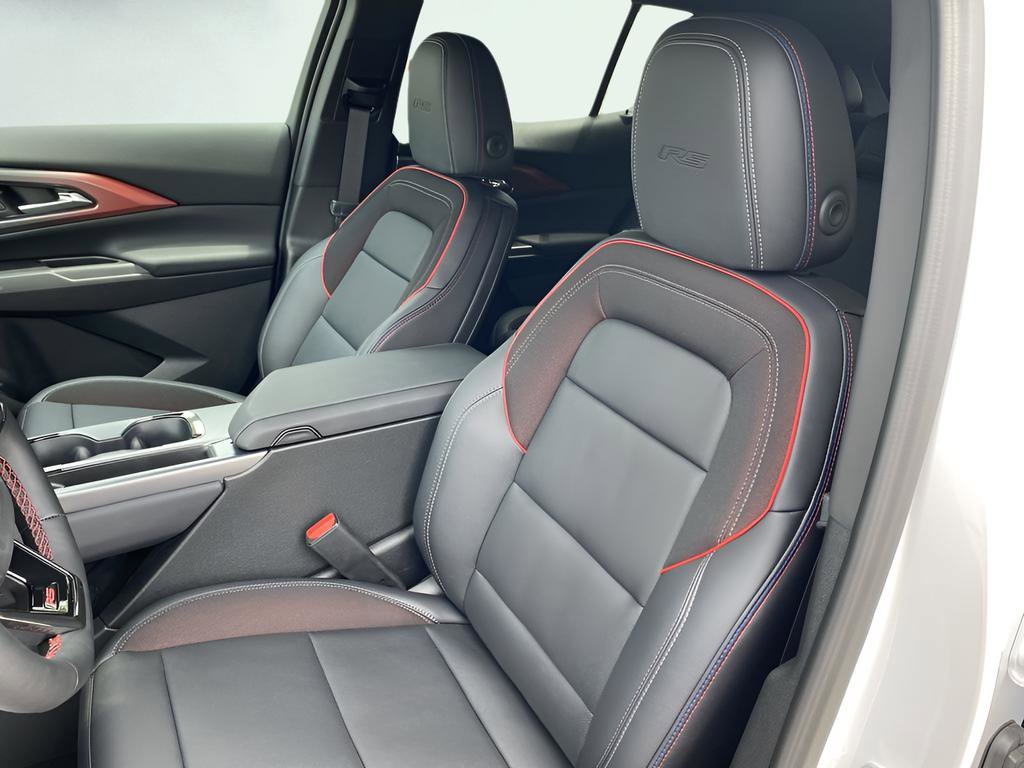 New 2025 Chevrolet Equinox EV RS w/ Active Safety Package 3 AWD/4WD image 18