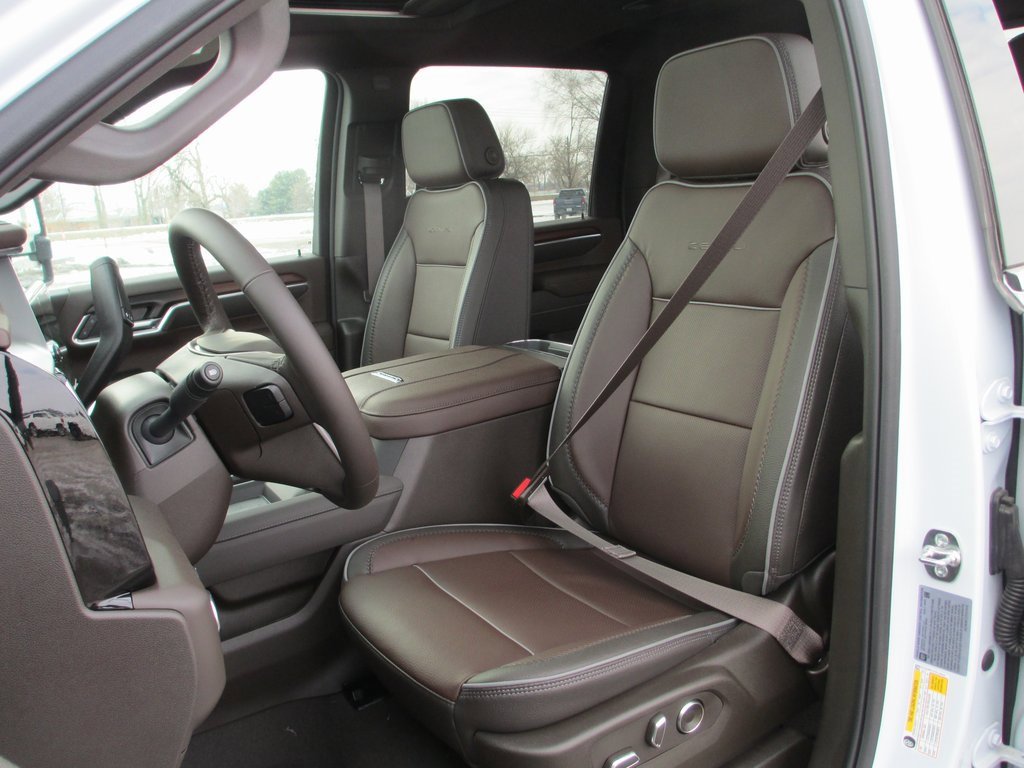 New 2026 GMC Sierra 2500 Denali w/ Denali Reserve Package image 11