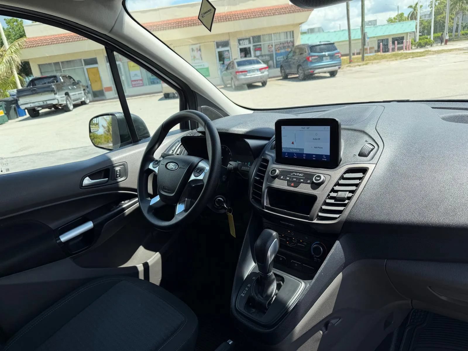 Used 2023 Ford Transit Connect XLT FWD image 21
