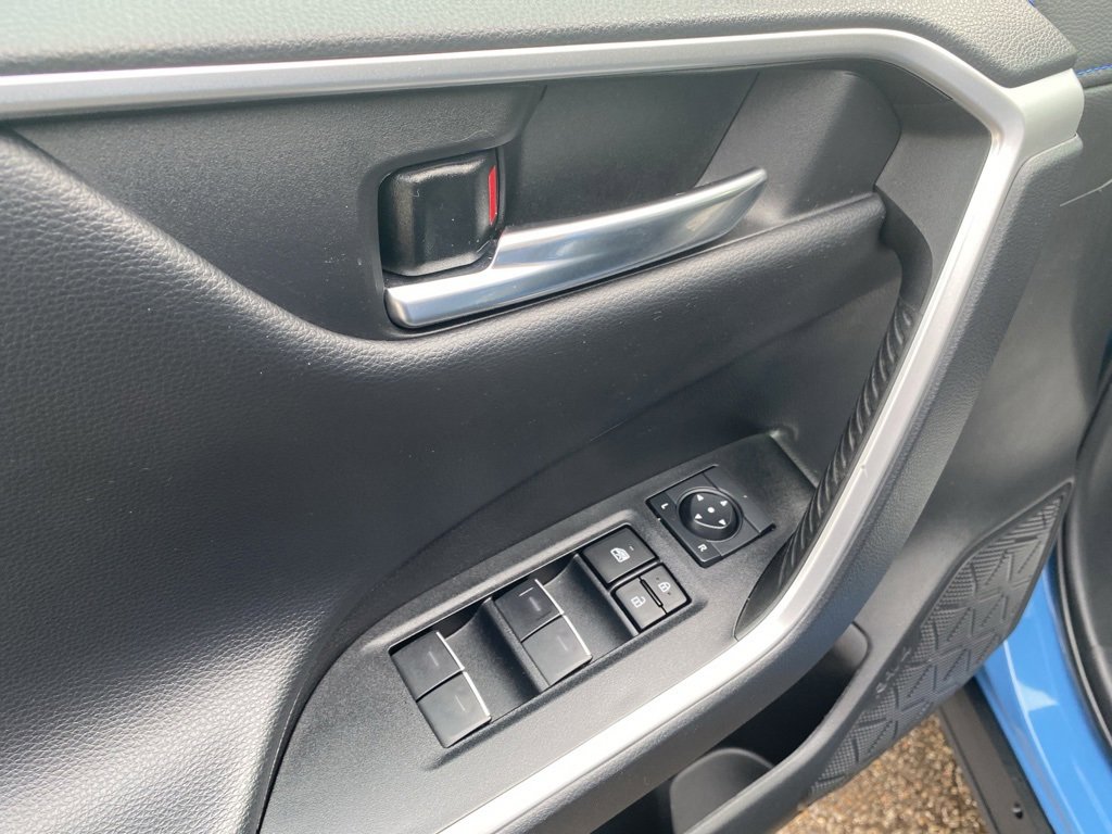 Used 2024 Toyota RAV4 XSE w/ Weather Package image 23