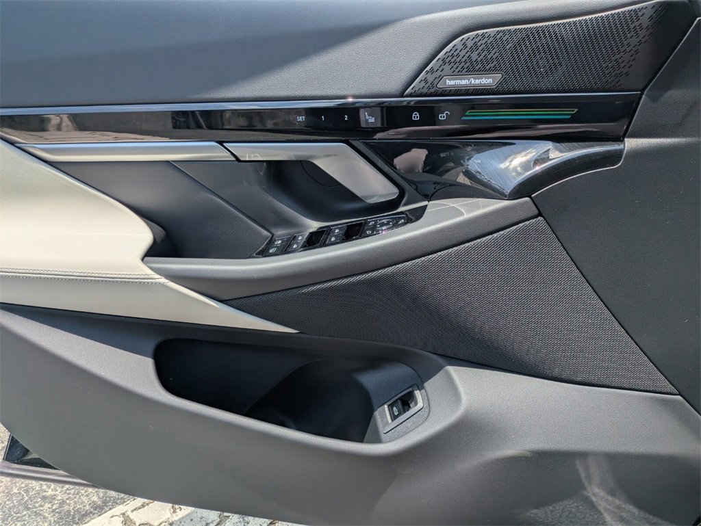 New 2026 BMW 530i w/ Executive Package image 15
