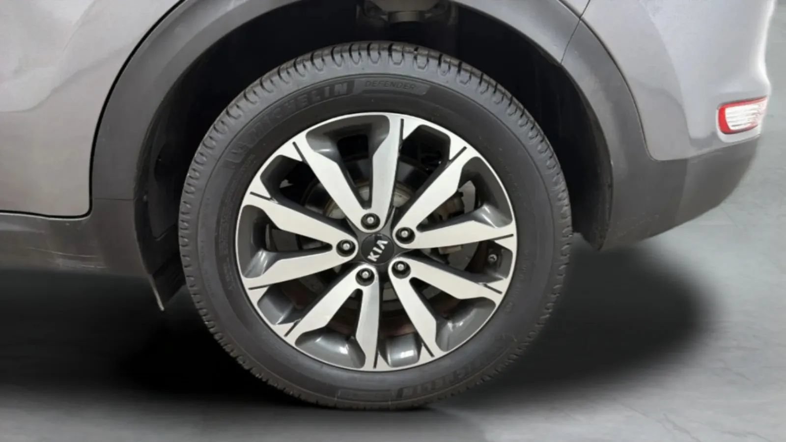 Used 2017 Kia Sportage EX w/ EX Technology Package FWD image 26