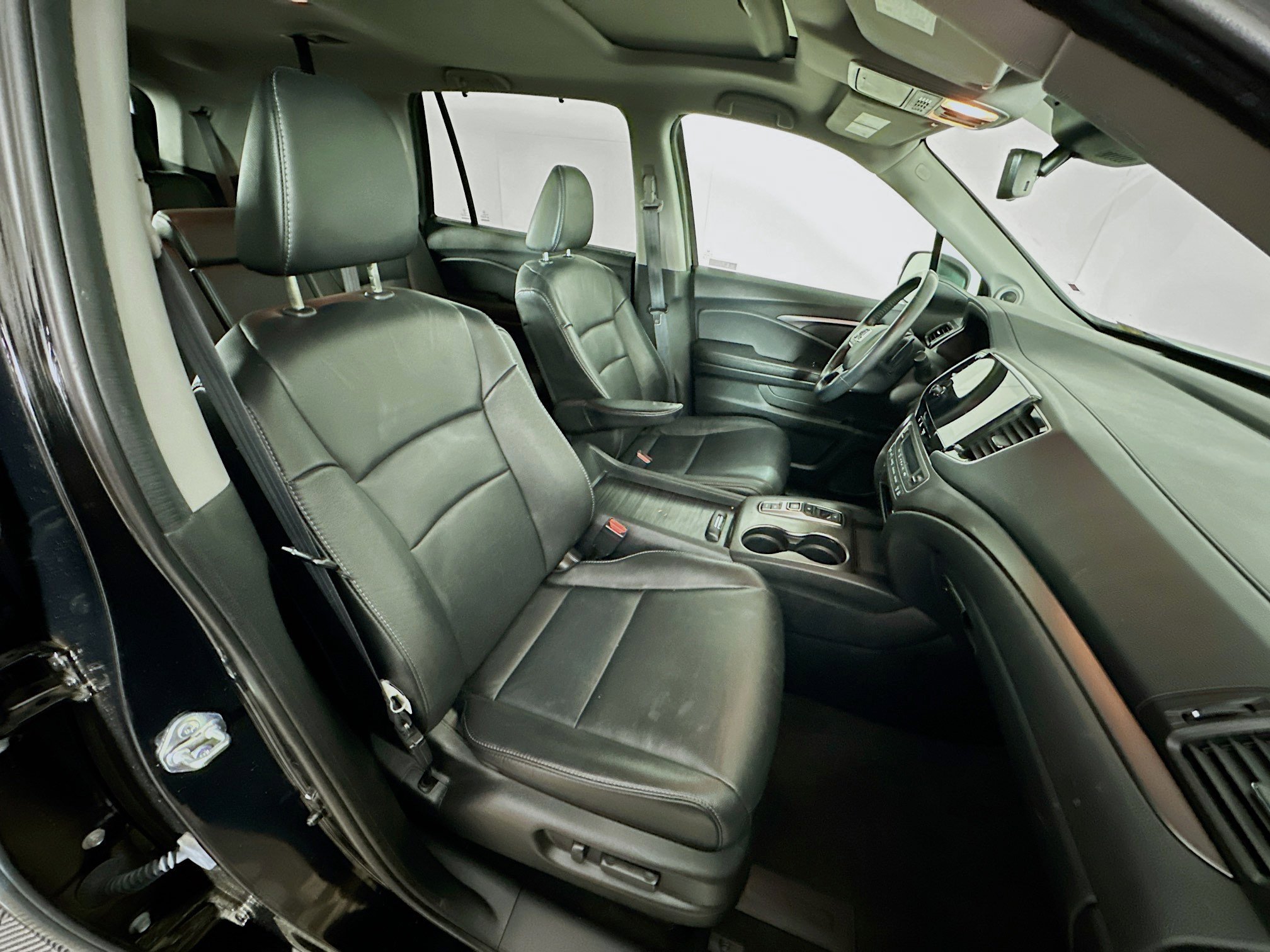 Used 2022 Honda Pilot Special Edition image 32