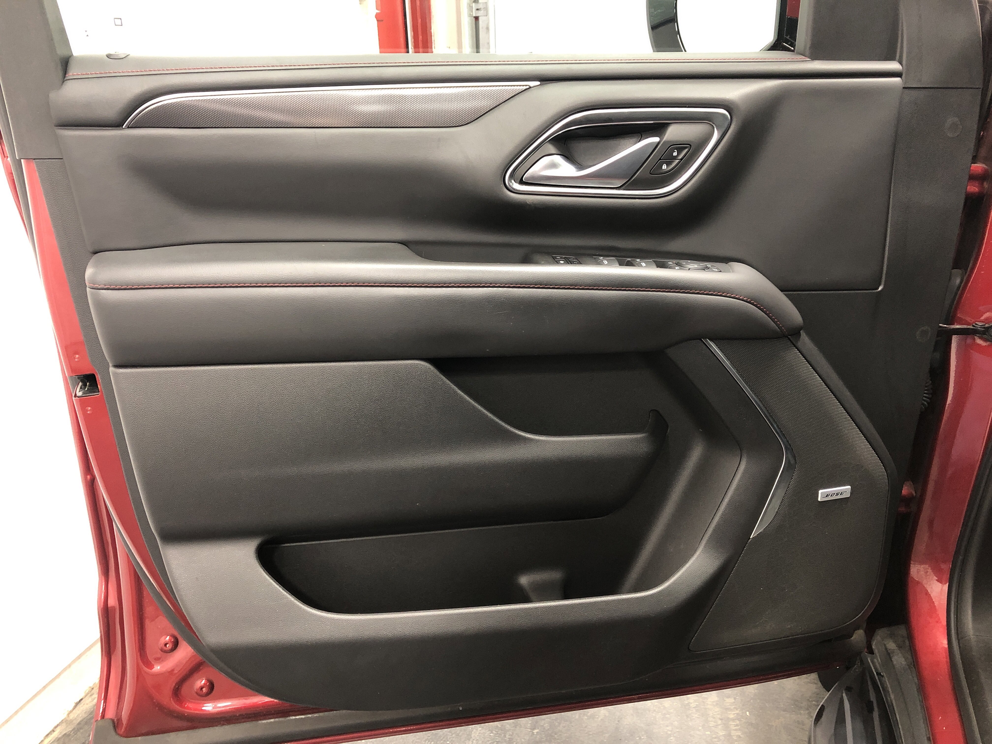 Used 2022 Chevrolet Tahoe RST w/ Sport Performance Package image 19