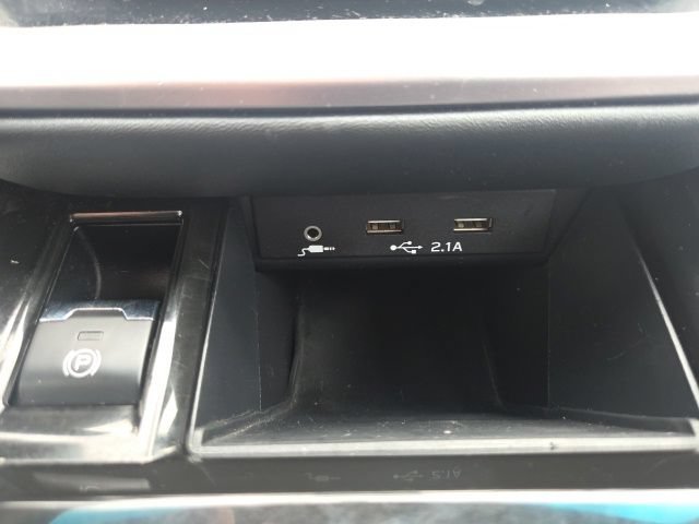 Used 2022 Subaru Outback Limited AWD/4WD image 31