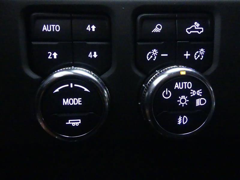 Used 2025 GMC Sierra 3500 Denali Ultimate AWD/4WD image 23