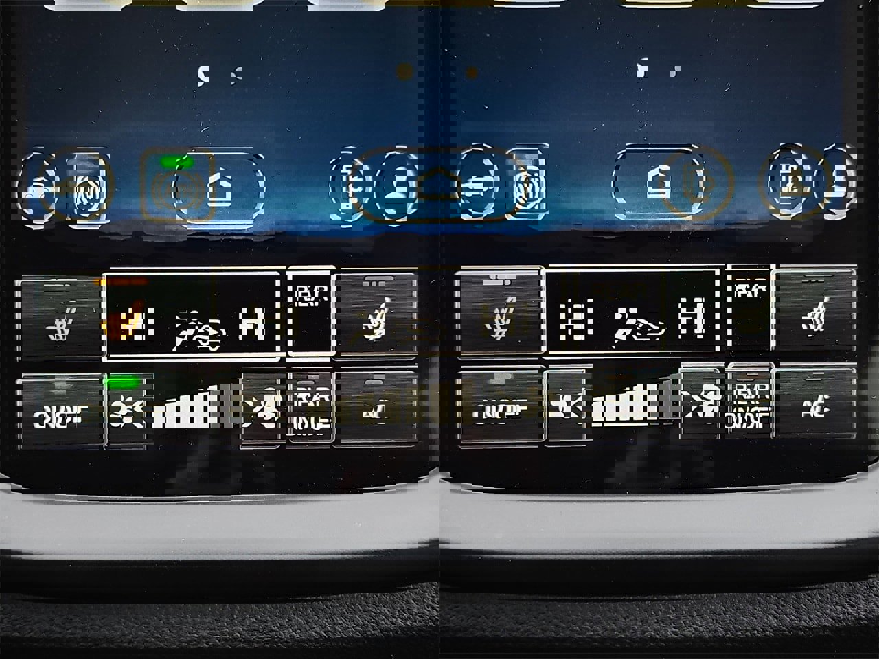 Certified 2025 Subaru Ascent Onyx Edition image 23