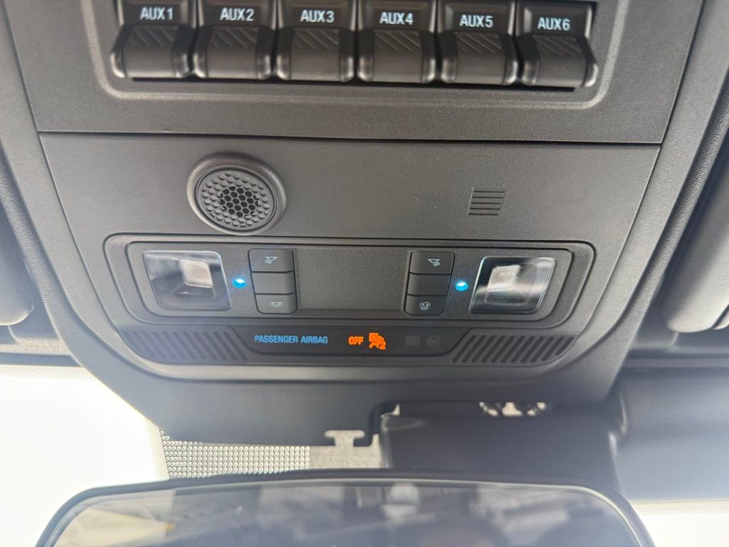 New 2025 Ford Bronco Badlands image 32