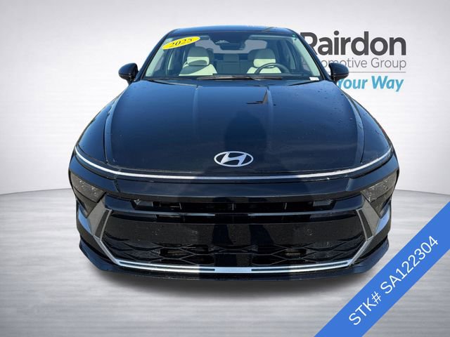 Used 2025 Hyundai Sonata SEL image 2