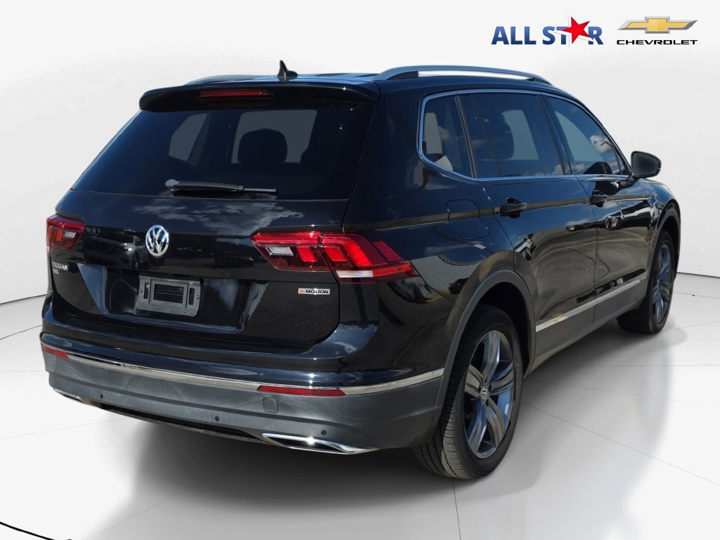 Used 2021 Volkswagen Tiguan SEL AWD/4WD image 3