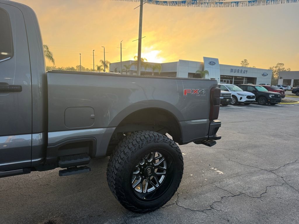 Used 2024 Ford F350 Platinum w/ FX4 Off-Road Package image 26