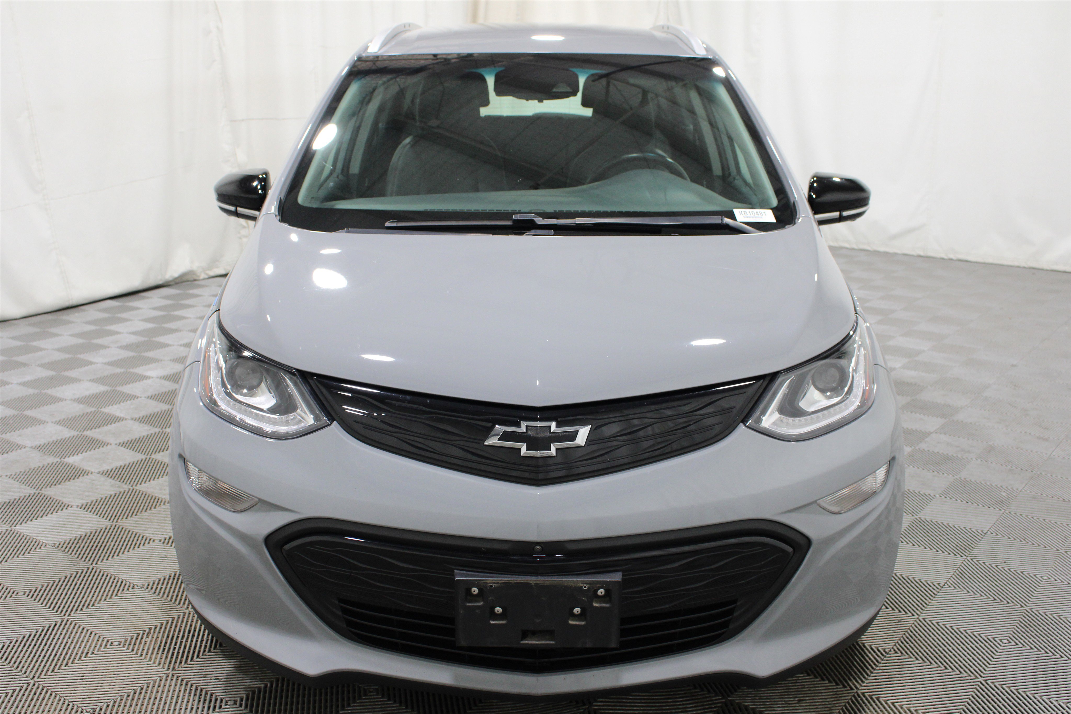 Used 2020 Chevrolet Bolt Premier w/ Infotainment Package FWD image 34