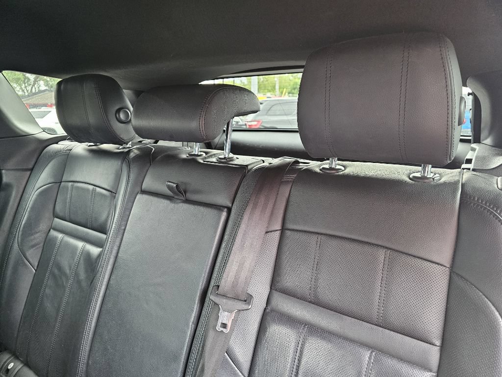 Used 2020 Land Rover Range Rover Evoque SE AWD/4WD image 40