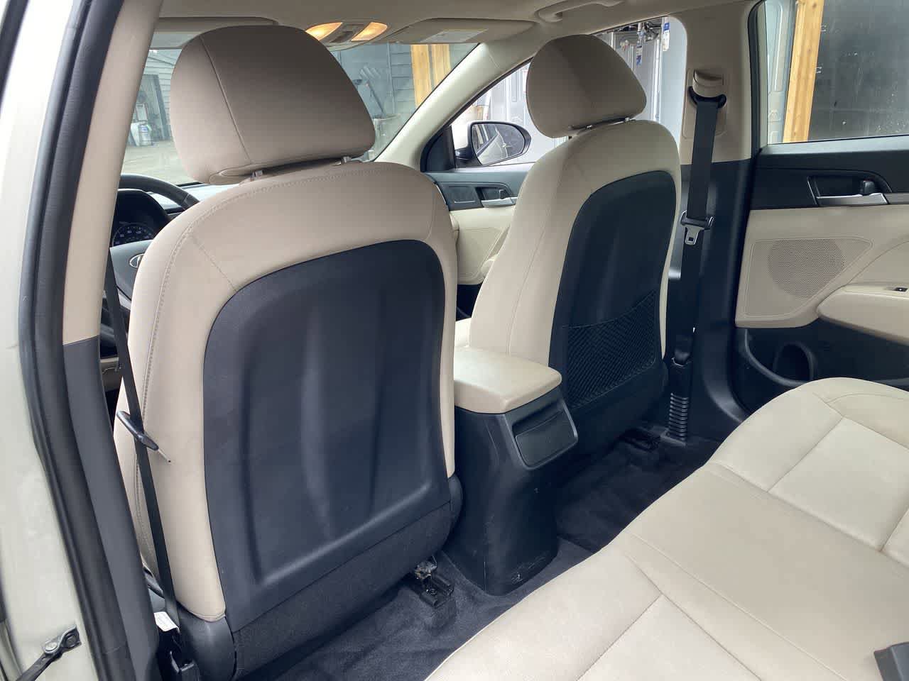 Used 2018 Hyundai Elantra Value Edition FWD image 16
