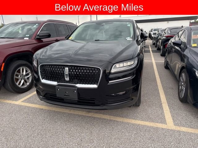 Used 2021 Lincoln Nautilus Reserve w/ Monochromatic Package AWD/4WD image 3