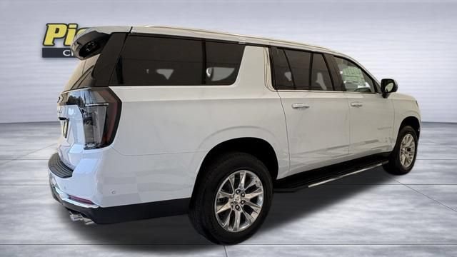 New 2026 Chevrolet Suburban Premier AWD/4WD image 7