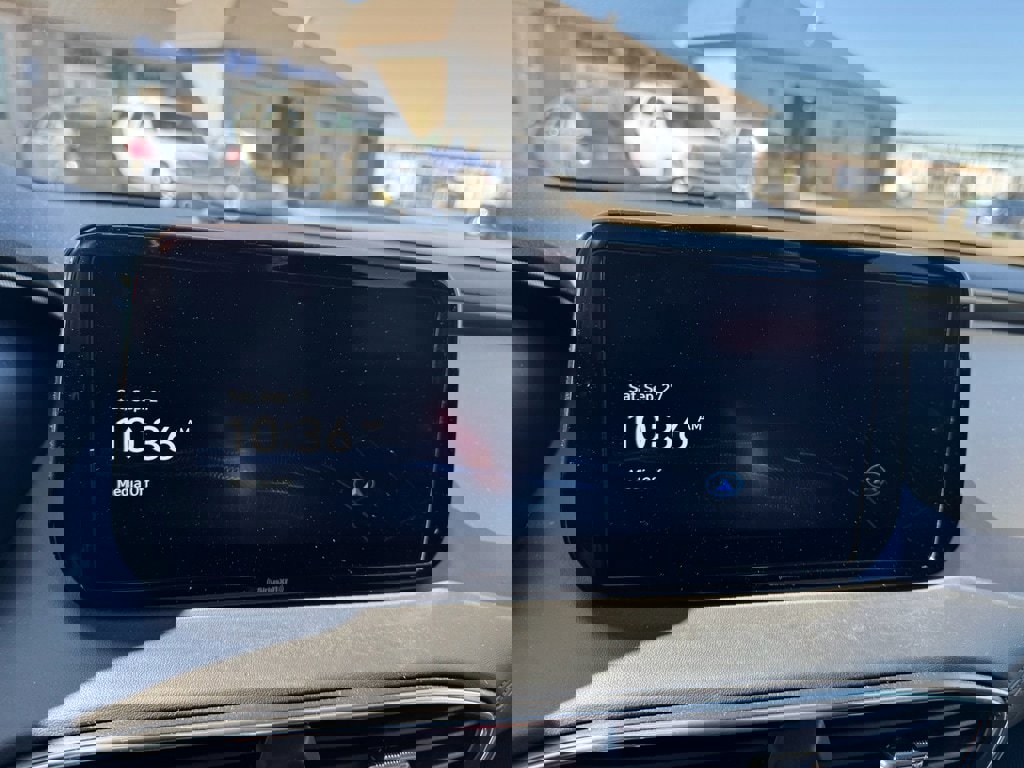 Used 2023 Hyundai Santa Fe SEL image 10