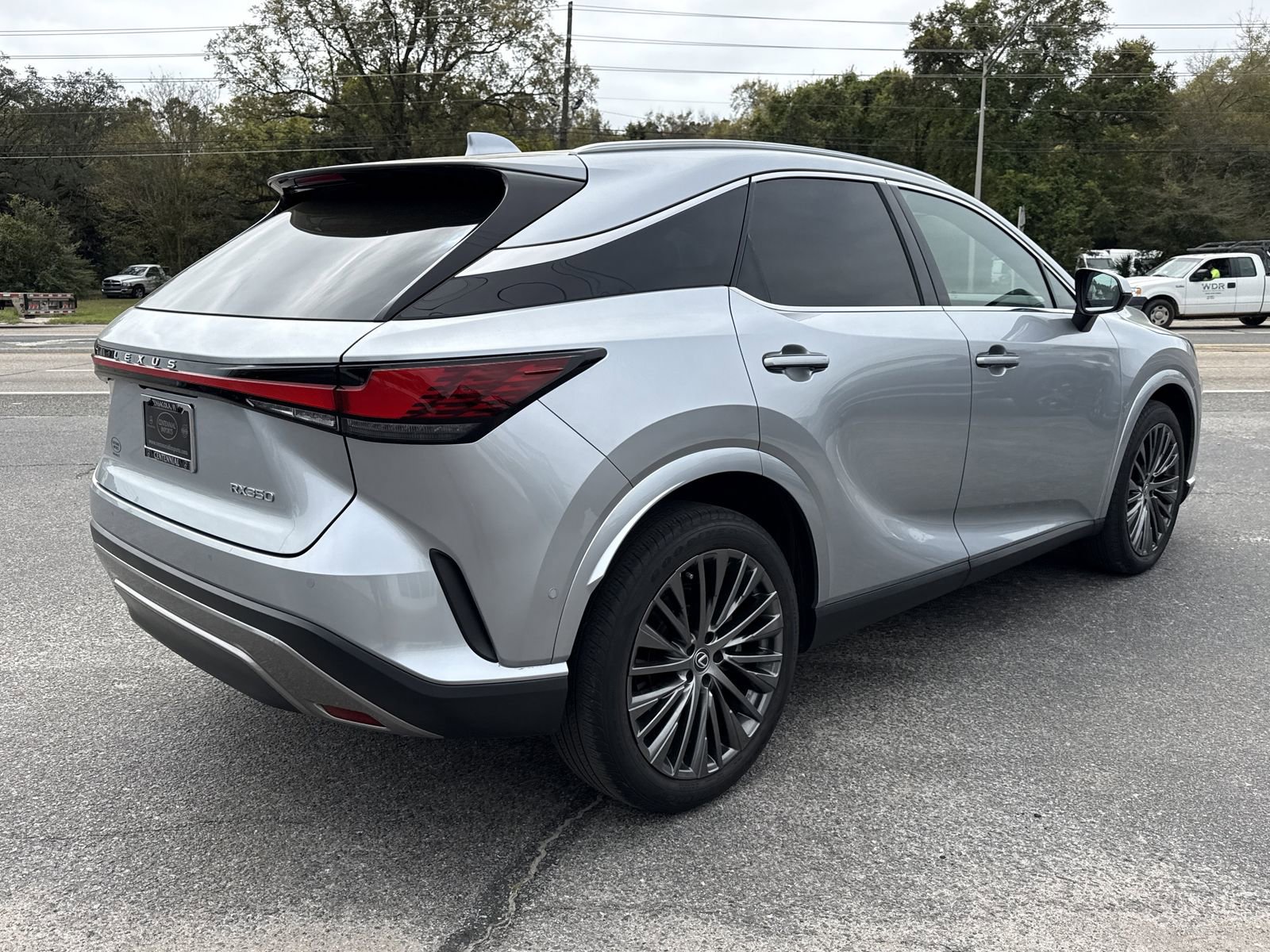 Used 2023 Lexus RX 350 FWD w/ Accessory Package image 5