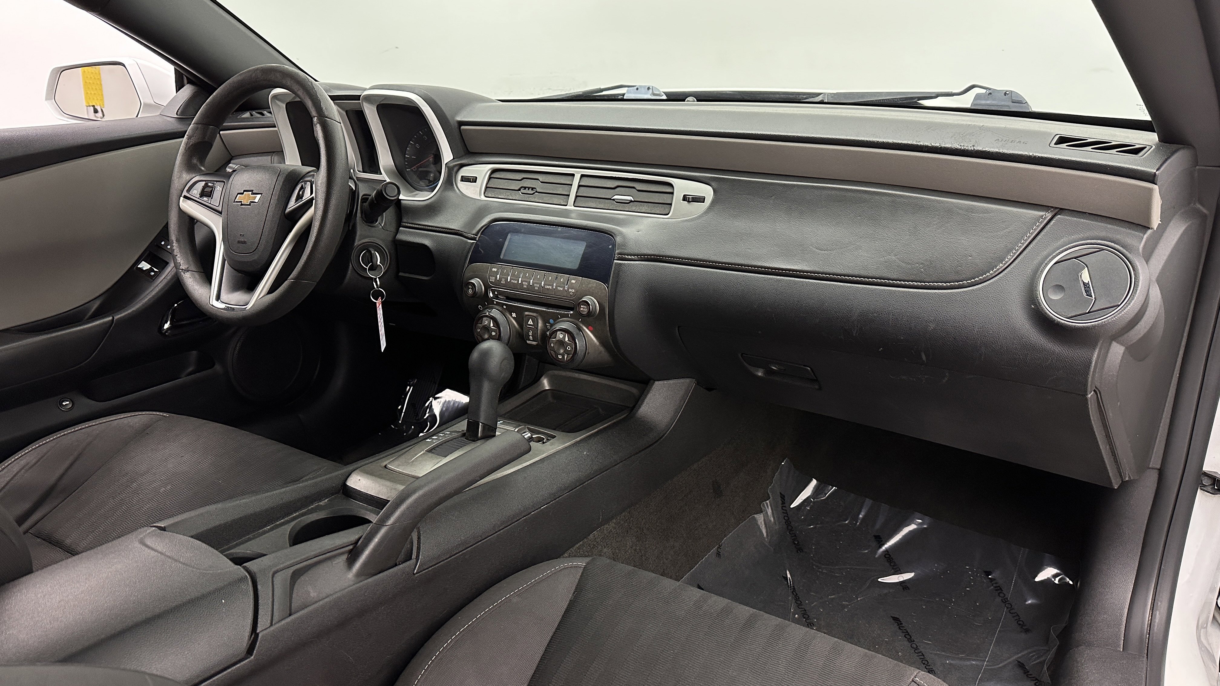 Used 2014 Chevrolet Camaro LS RWD image 22