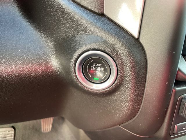 Used 2024 Chevrolet Silverado 2500 Custom image 35