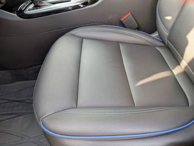 Used 2024 Buick Envista Sport Touring w/ Convenience I Package image 24