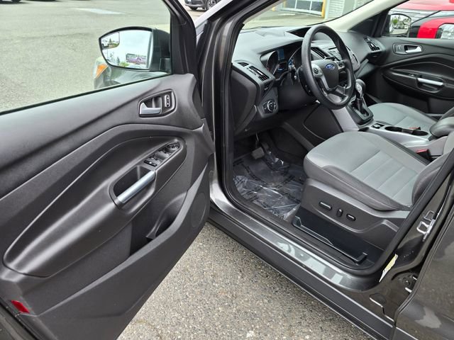 Used 2015 Ford Escape SE AWD/4WD image 17