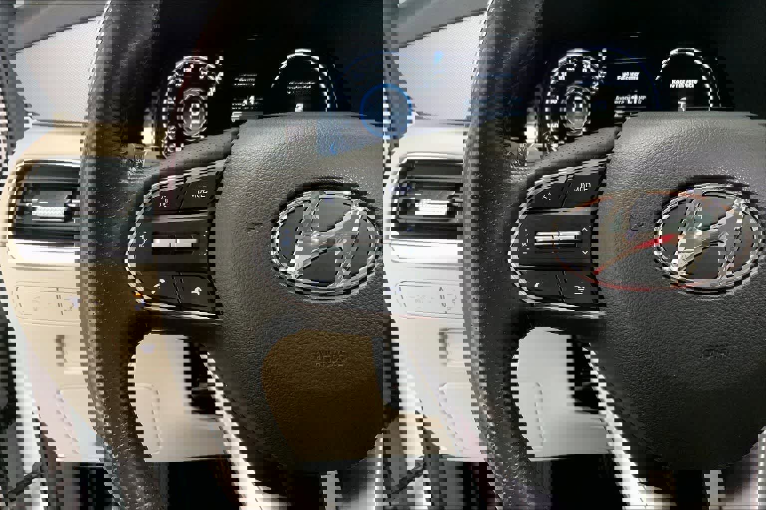 Used 2021 Hyundai Palisade Calligraphy w/ Cargo Package image 22