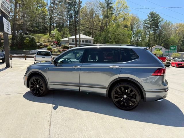 Used 2021 Volkswagen Tiguan SE R-Line AWD/4WD image 8