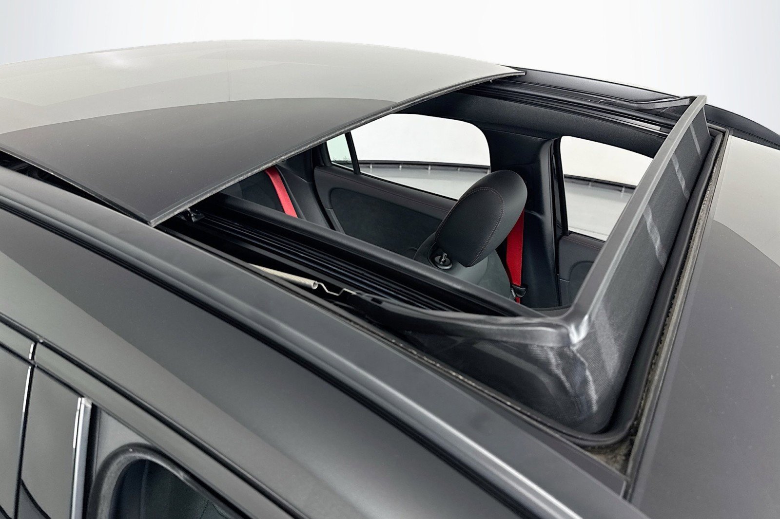 Certified 2023 Mercedes-Benz GLA 35 AMG 4MATIC image 23