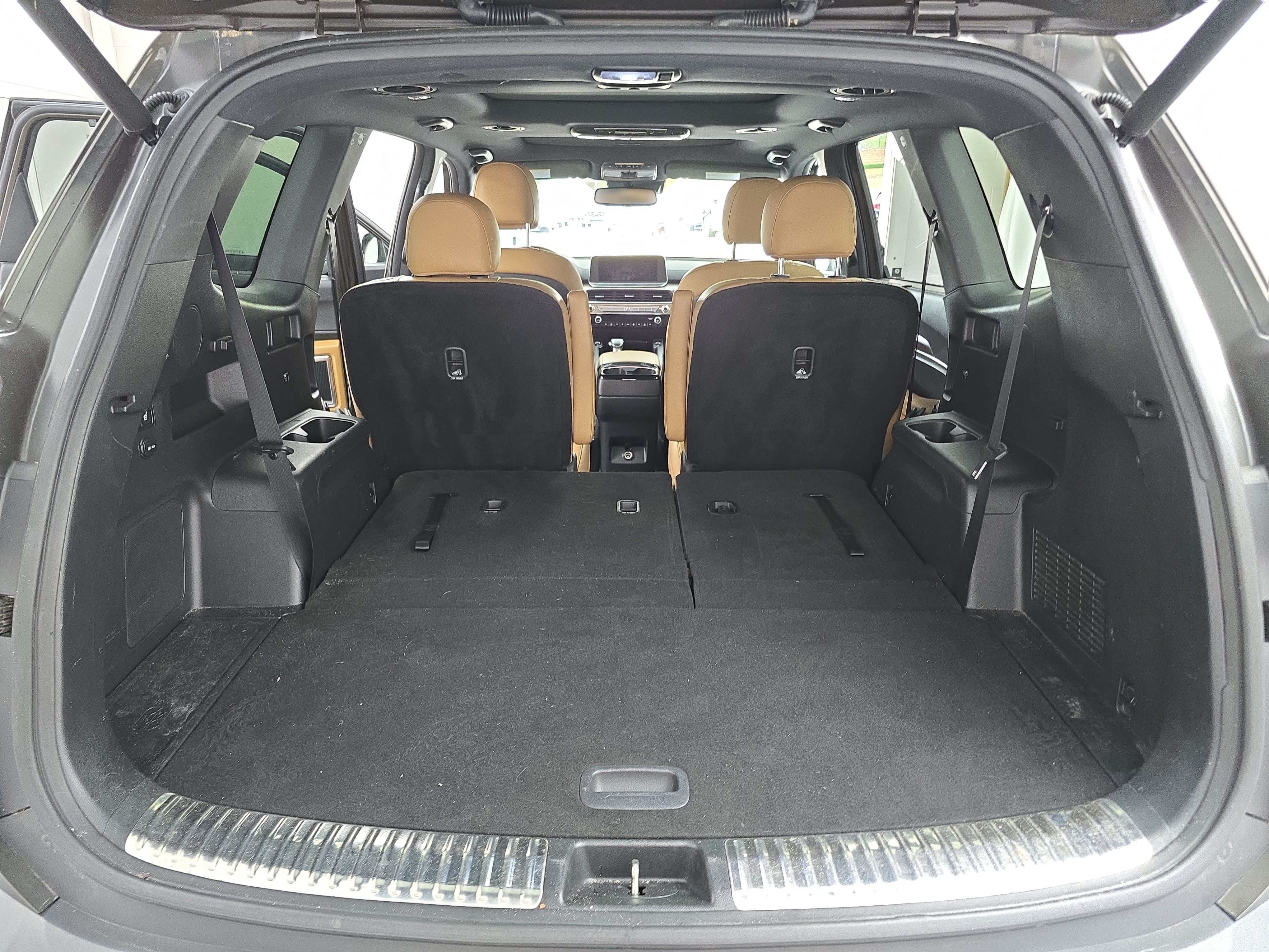 Used 2021 Kia Telluride SX w/ Nightfall Edition Package AWD/4WD image 13