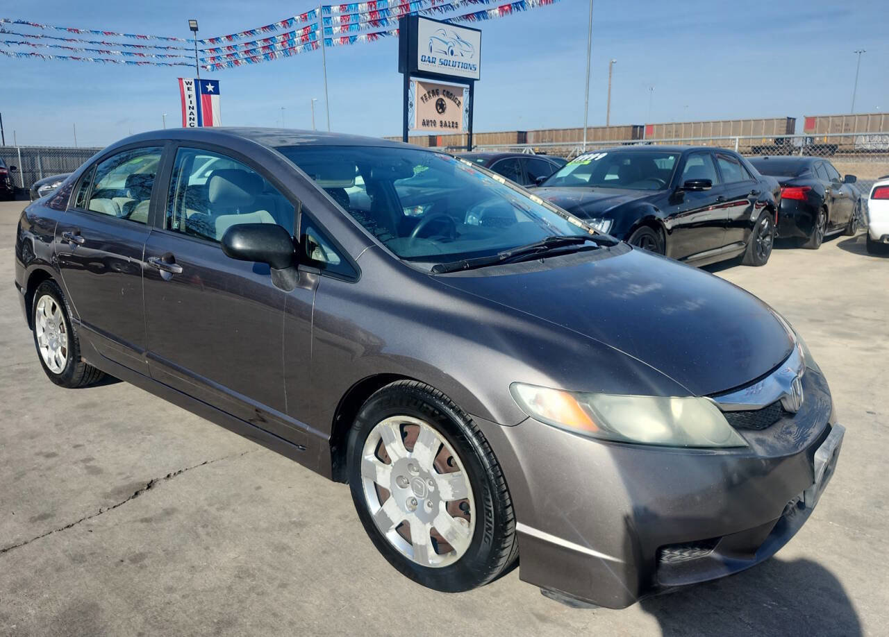 Used 2010 Honda Civic LX image 1