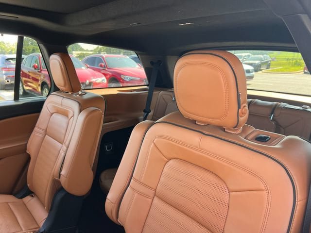 Used 2020 Lincoln Aviator Black Label w/ Dynamic Handling Package AWD/4WD image 22