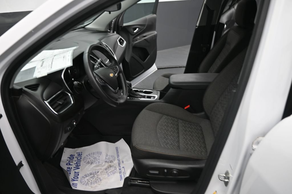 Used 2022 Chevrolet Equinox LT FWD image 18