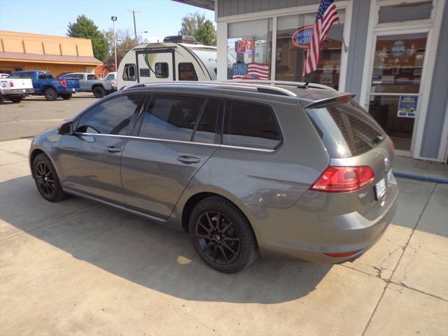 Used 2015 Volkswagen Golf TDI SEL FWD image 2