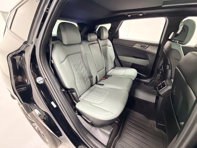 Used 2025 Kia Sportage X-Line w/ Premium Package AWD/4WD image 24