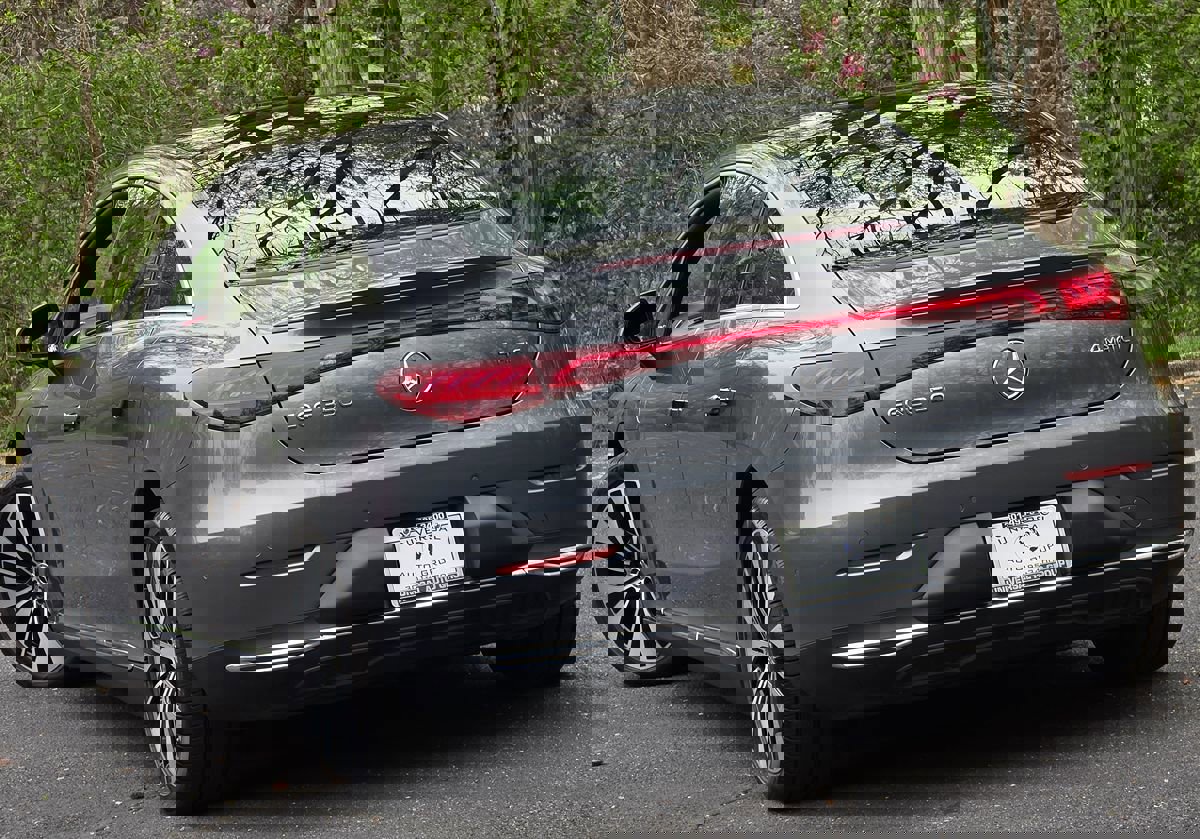 Used 2023 Mercedes-Benz EQE 350+ 4MATIC Sedan w/ Exclusive Trim Package image 72