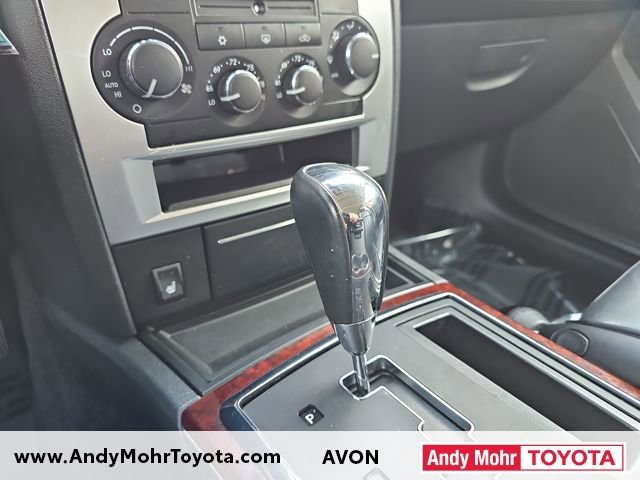 Used 2009 Chrysler 300 C w/ Luxury Group II image 25