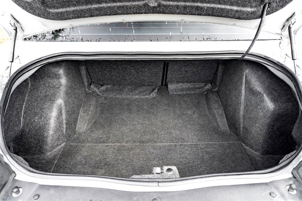 Used 2021 Dodge Challenger SXT w/ Blacktop Package image 30