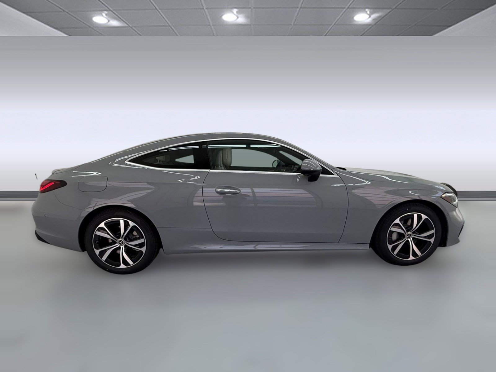 New 2026 Mercedes-Benz CLE 300 4MATIC Coupe image 7