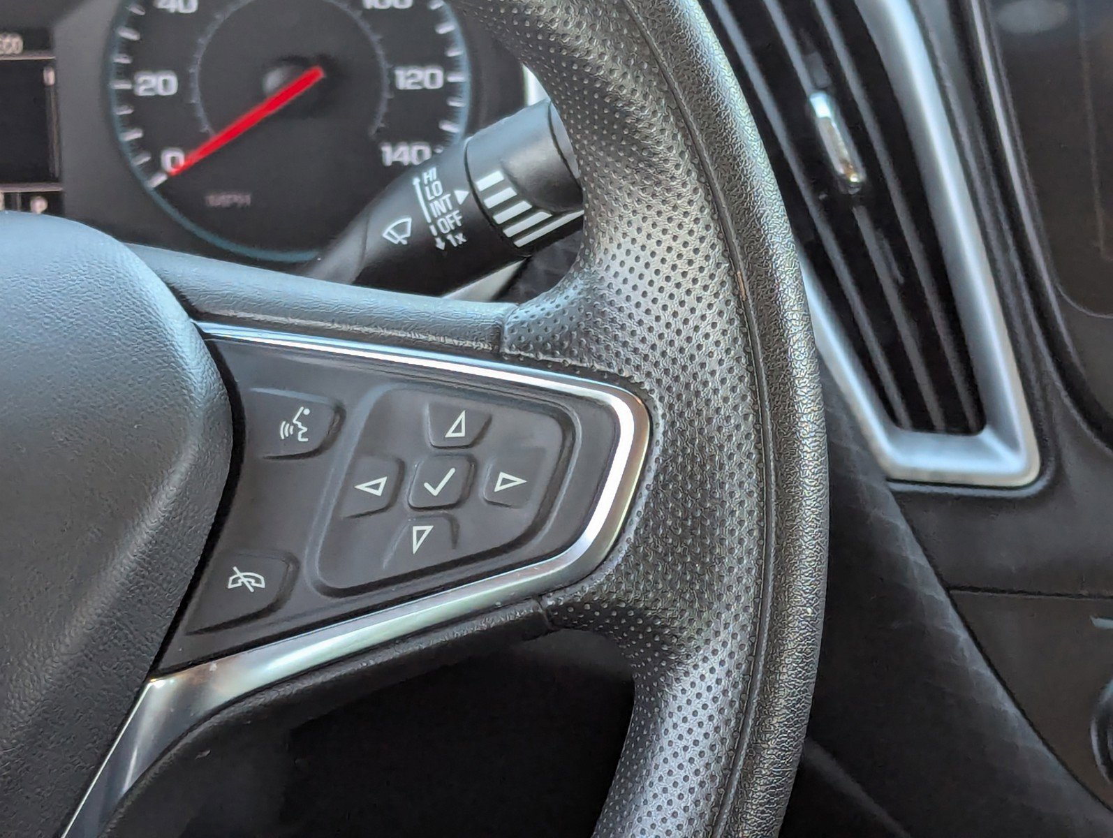 Certified 2023 Chevrolet Malibu LT image 25