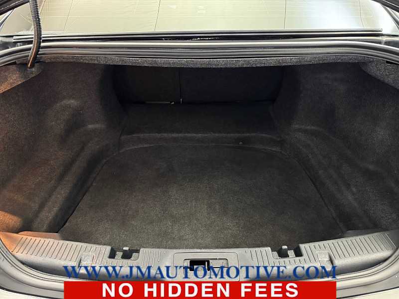 Used 2017 Ford Taurus Limited w/ Driver Assist Package image 17