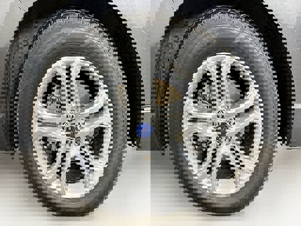 Certified 2018 Ford Edge Titanium w/ Equipment Group 301A image 7