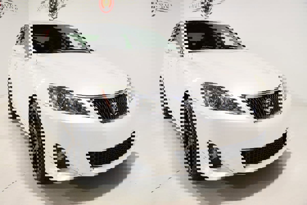Used 2011 Lexus IS 250 image 16