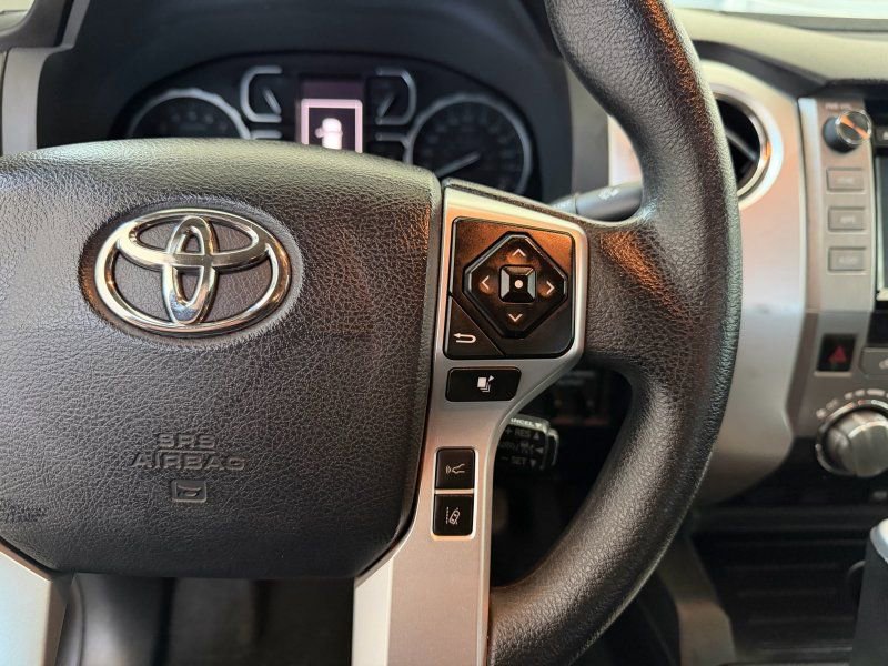 Used 2018 Toyota Tundra SR5 w/ SR5 Upgrade Package RWD image 20