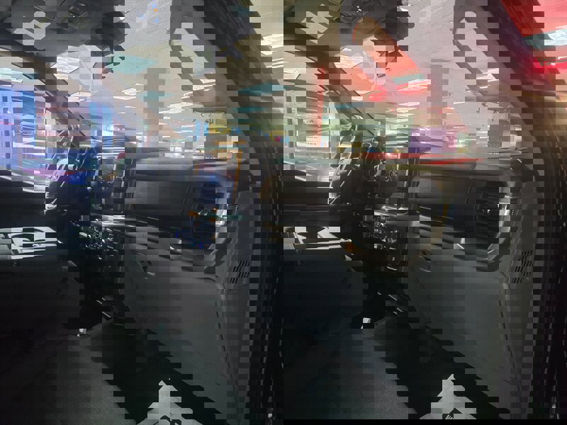 Used 2025 Ford F150 XLT w/ Equipment Group 301A Standard image 13